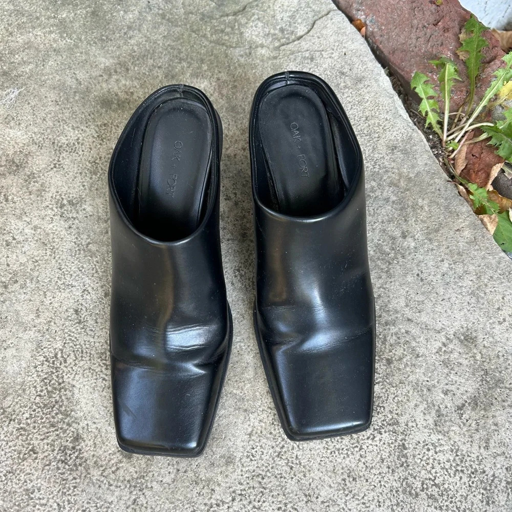 Oak & Fort Square toe Mules,  size 7,